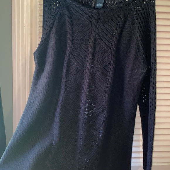 New Directions crocheted sweater Size XL - Picture 3 of 5